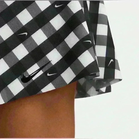 Nike skort NWOT , sz  XS - Picture 3 of 10